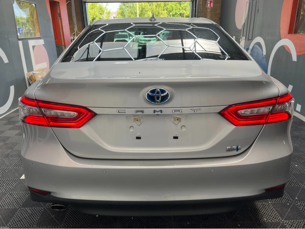 Toyota Camry €24950 2021 TOYOTA CAMRY X 2.5 AUTOMA - Image 3