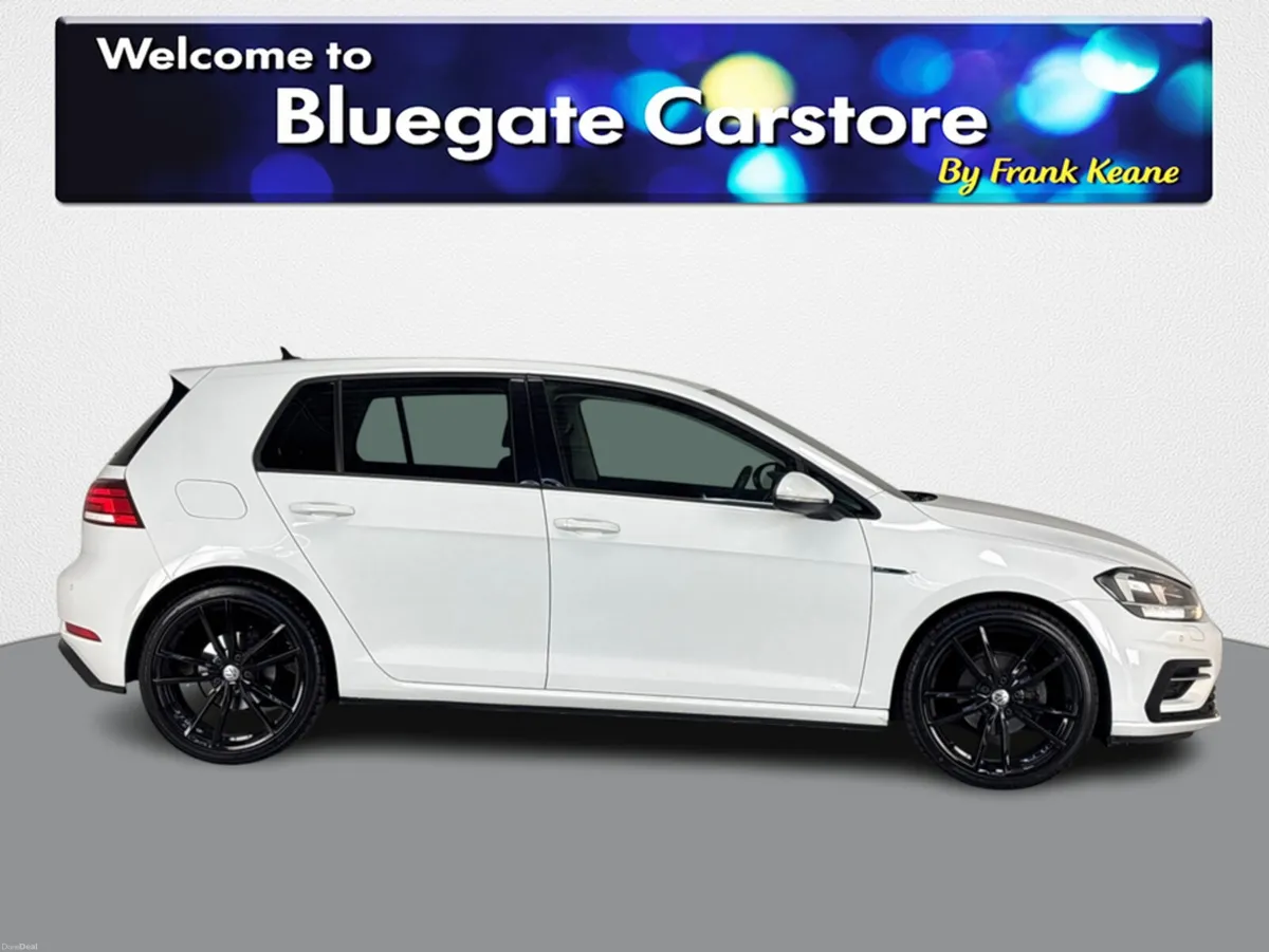 Volkswagen Golf R-LINE EXTERIOR 1.0 M NEW ALLOYS** - Image 3