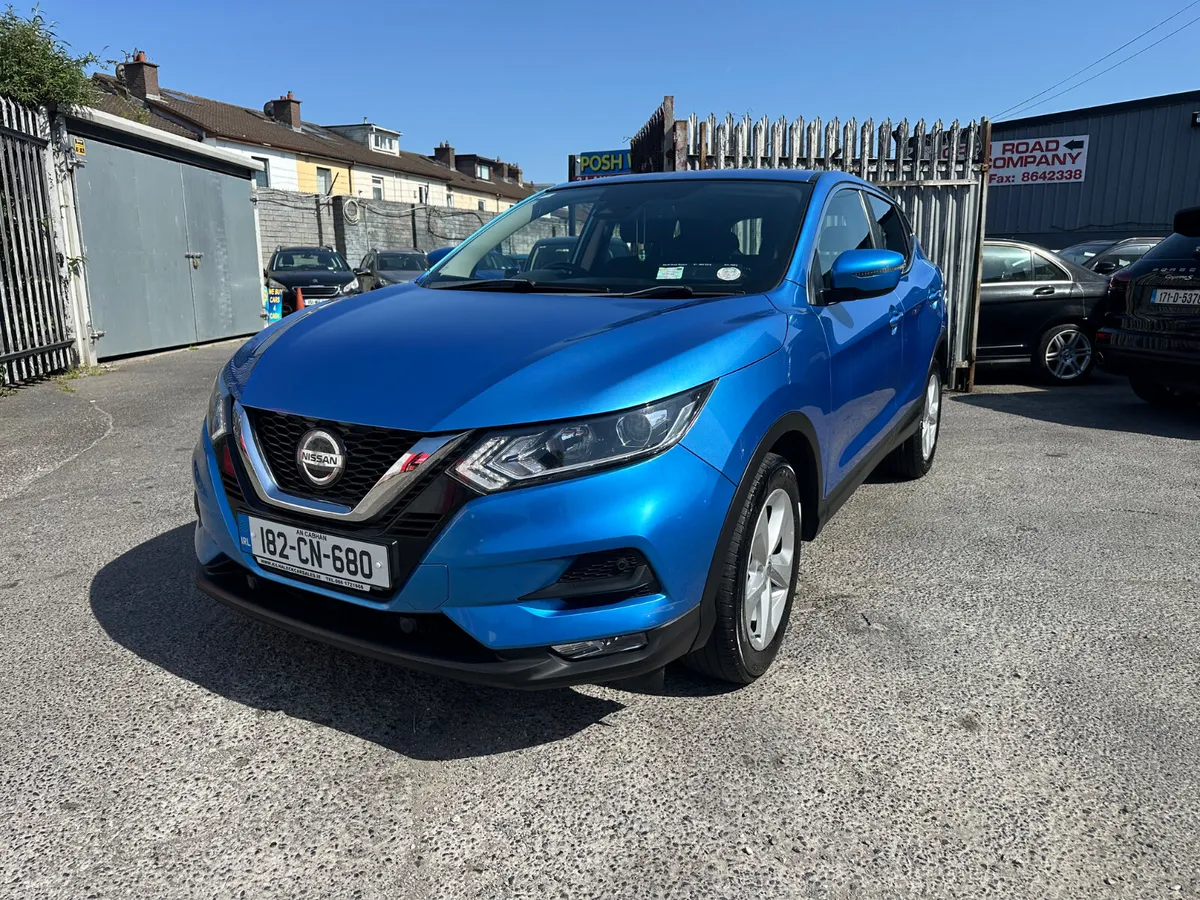 Nissan Qashqai 1.5DSL SV NCT TAX - Image 4