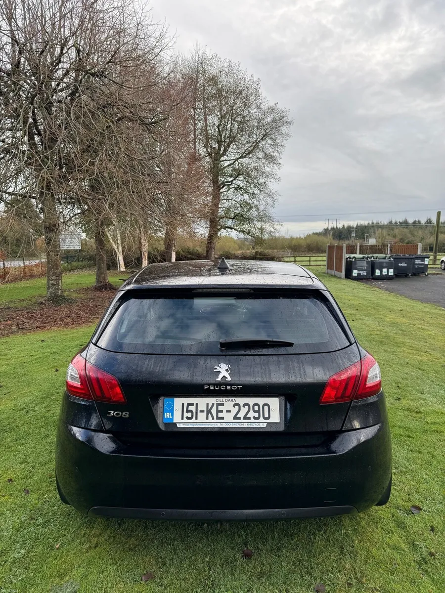 Peugeot 308 - Image 2