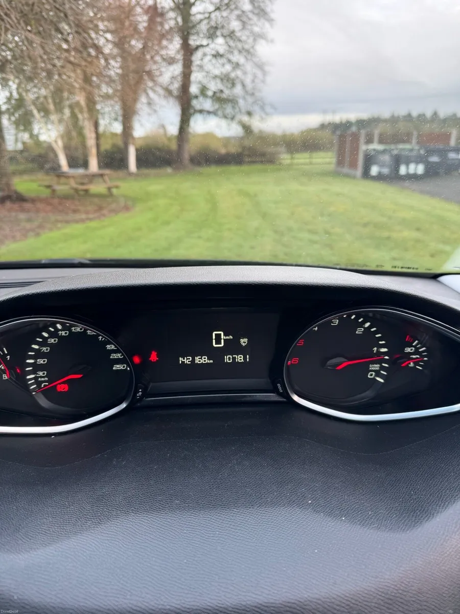 Peugeot 308 - Image 6