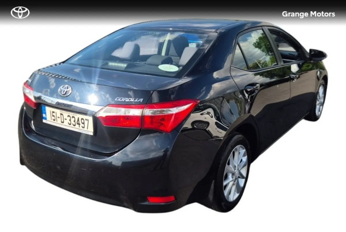 Toyota Corolla 1.4D4D AURA SAL - Image 3