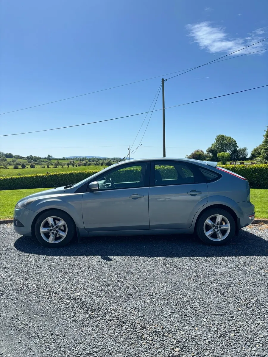 Ford Focus - Image 2