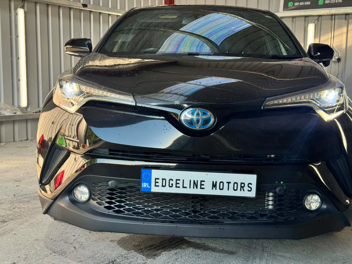 2017 Toyota CHR Immaculate condition G package - Image 3