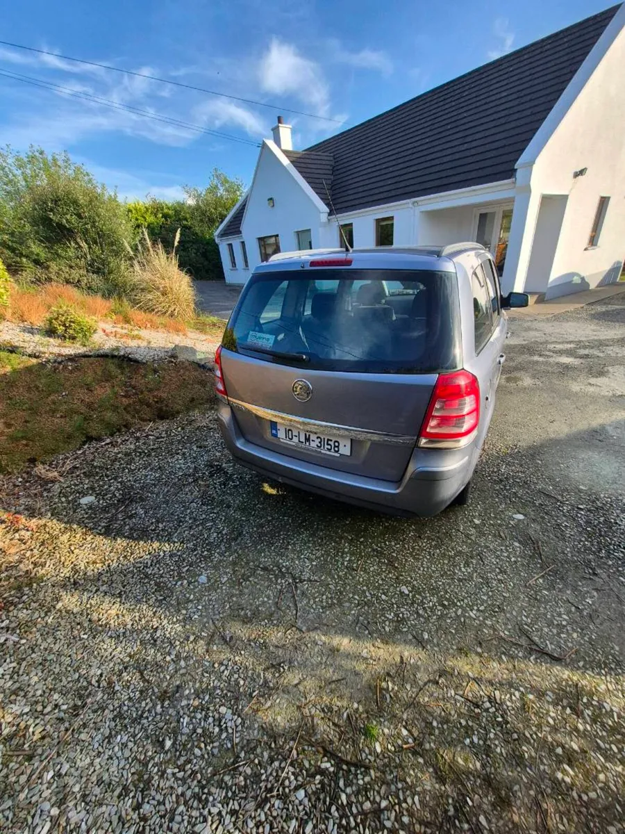 Vauxhall Zafira 2010 - Image 3