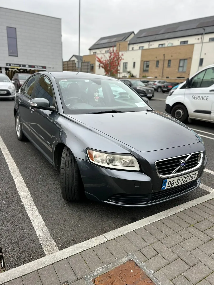 Volvo S40 manual diesel - Image 1
