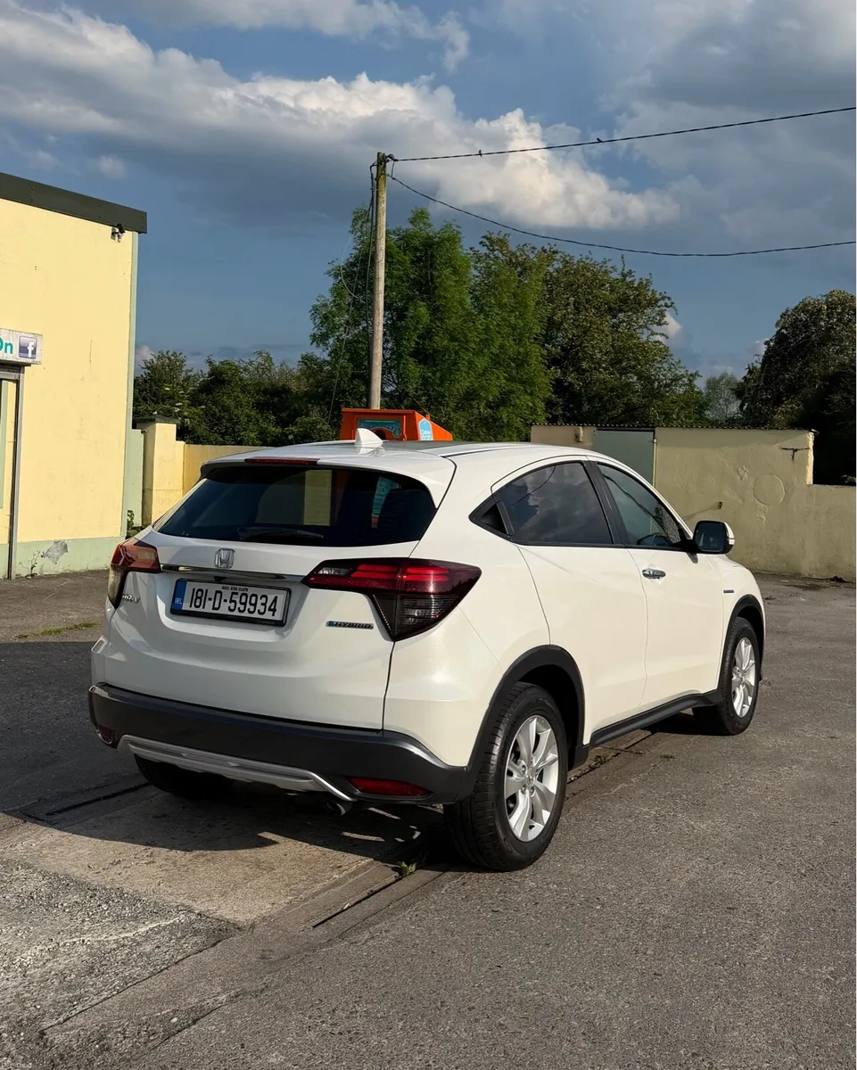 Honda Vezel / HR-V, 2018, 1.5 P/HB, AUTO, NCT/TAX - Image 3