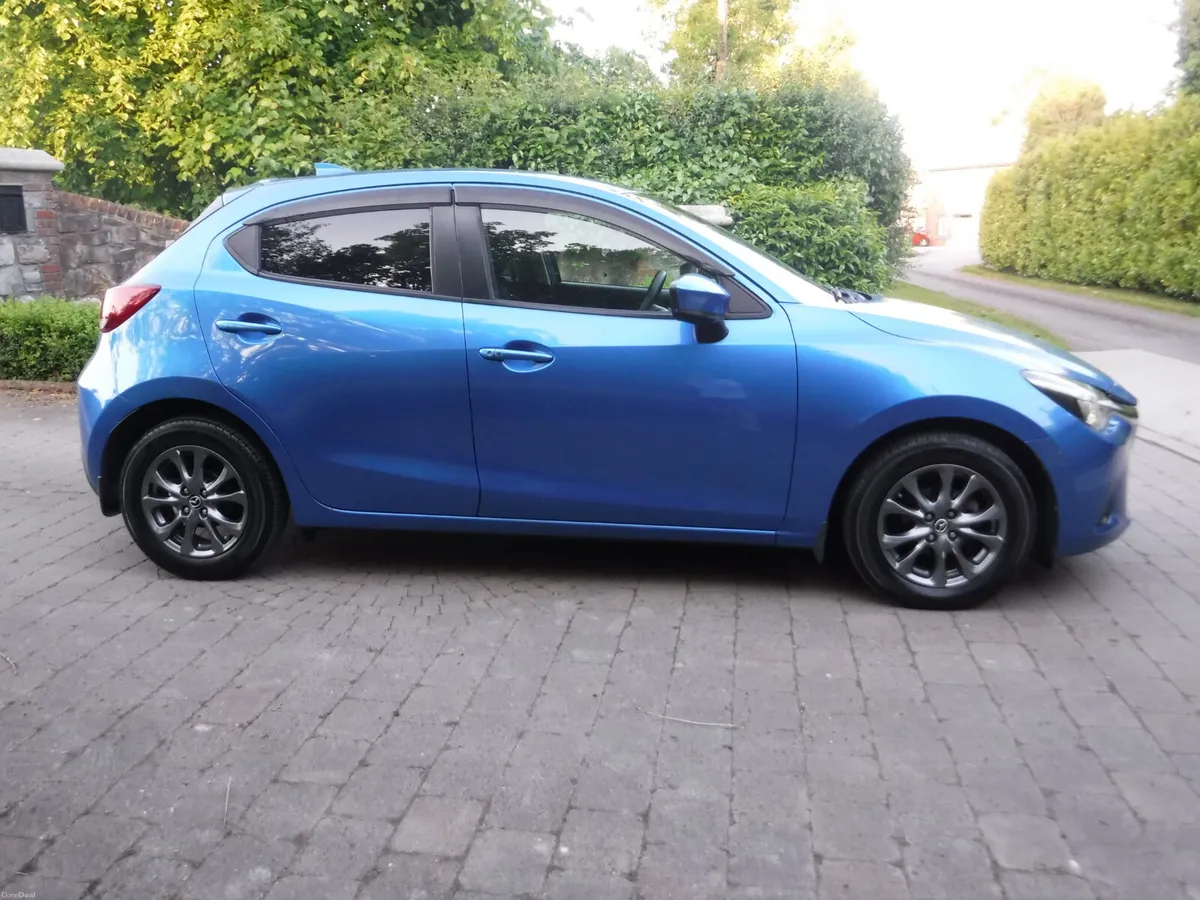 MAZDA DEMIO 1.3 AUTO ANDROID +CARPLAY - Image 2