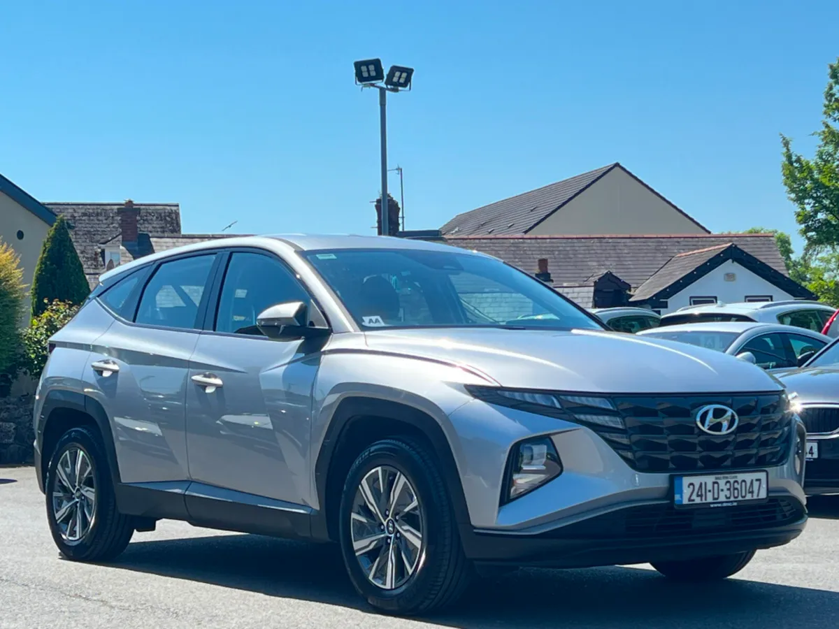Hyundai Tucson 1.6D MHEV COMFORT PLUS *IRISH CAR* - Image 3
