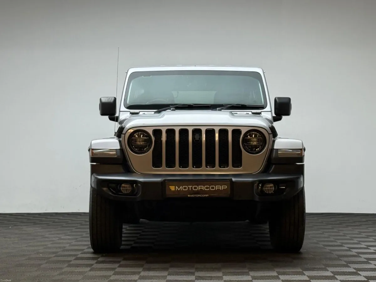 Jeep Wrangler NIGHT EAGLE UNLIMITED 2.0 272HP - Image 3
