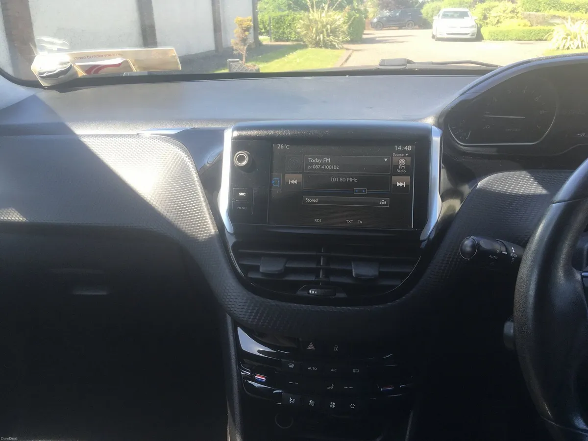 Peugeot 2008 2016 - Image 4