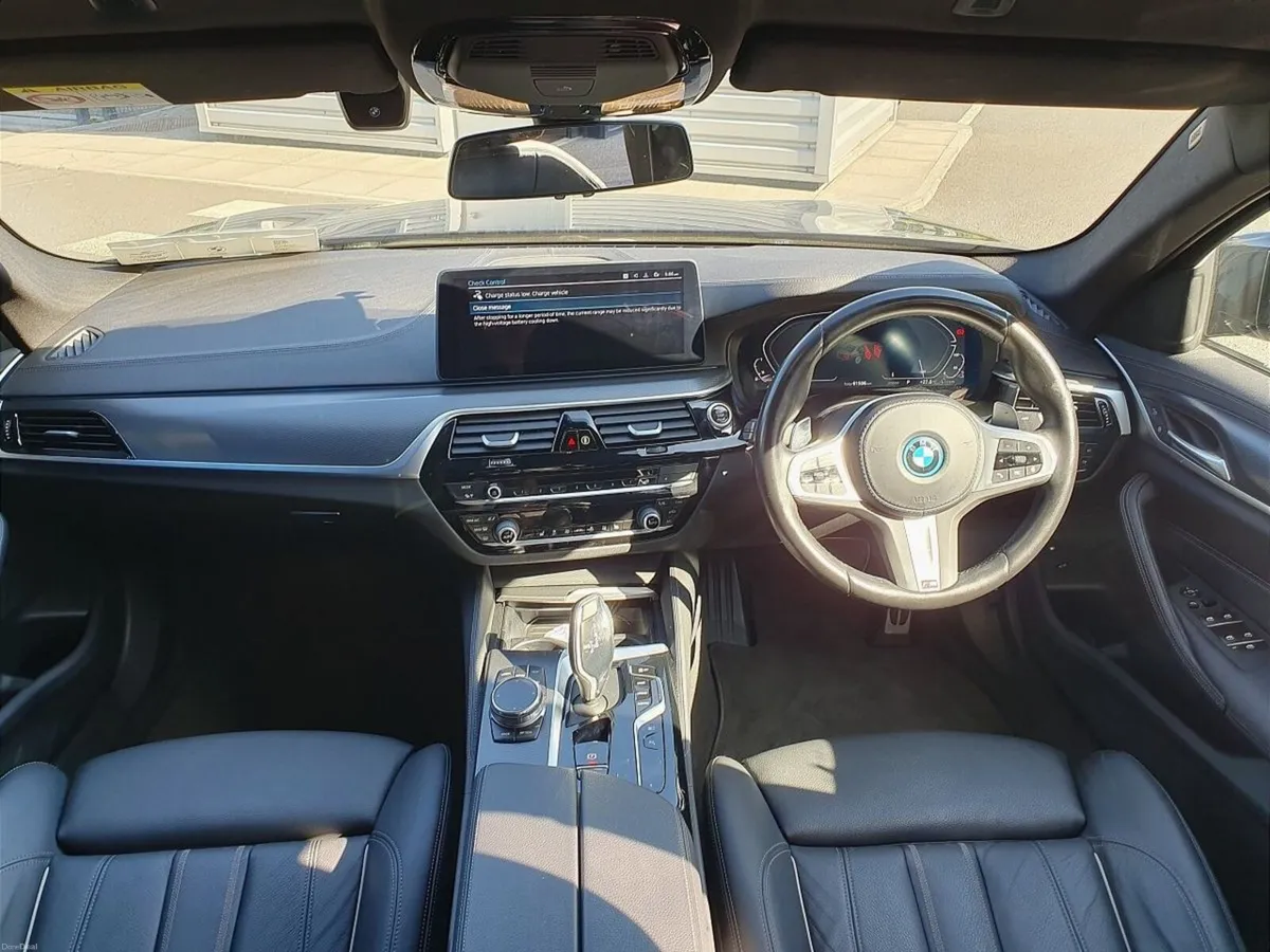 BMW 5-Series 530e M Sport Saloon - Image 4