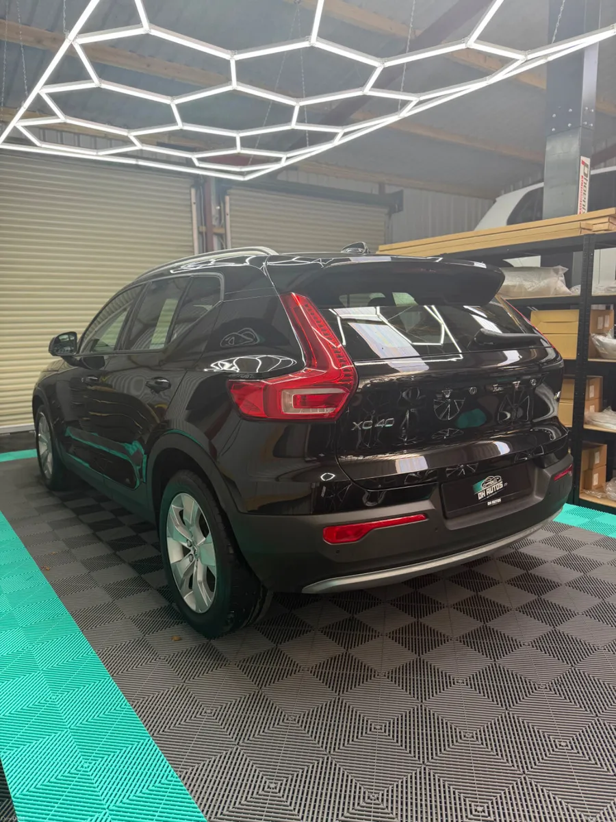 2019 Volvo XC40 - 4 Wheel drive & Automatic! - Image 3