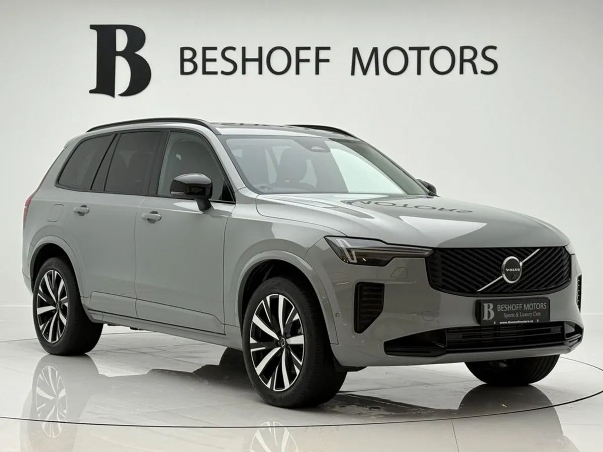 Volvo XC90 T8 PLUS AWD DARK=PAN ROOF//LOW MILES//A - Image 3
