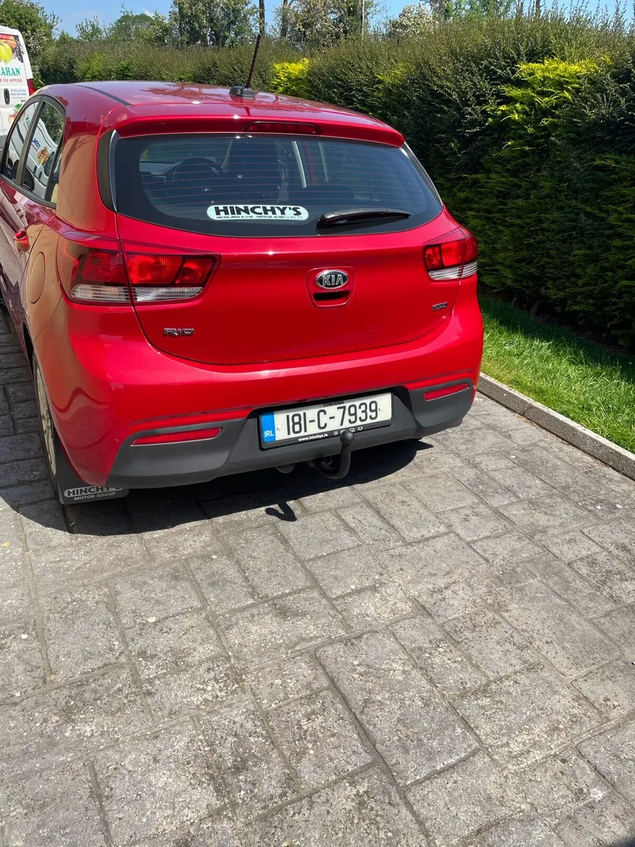 Car - Image 4