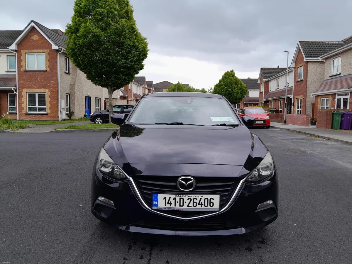 2014 Mazda 3 executive nct 9/26 - Image 3