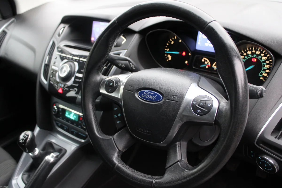 2012 FORD FOCUS ZETEC 1.6 TDCI 5DR.