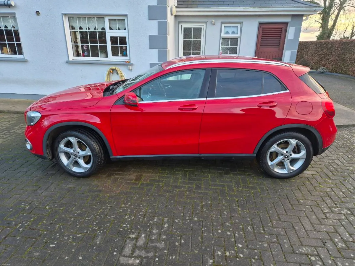 Gla 200D    Diesel - Image 4