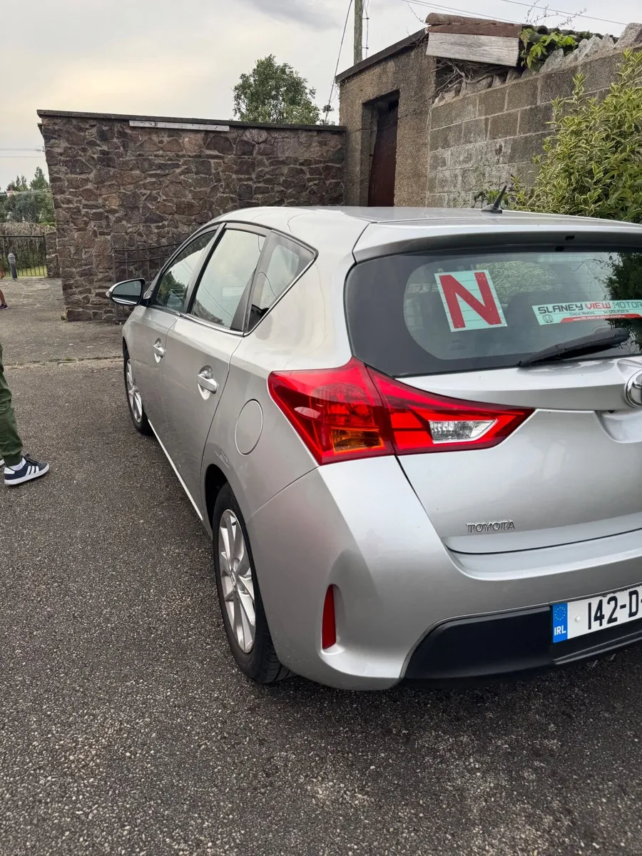 Toyota Auris 2014 - Image 3