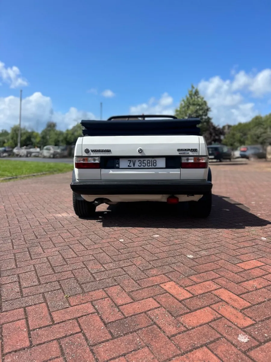 Volkswagen Golf 1985 - Image 2