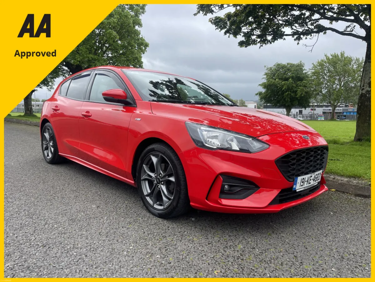 Ford Focus 1.0 T ST-LINE ECOBOOST - Image 1