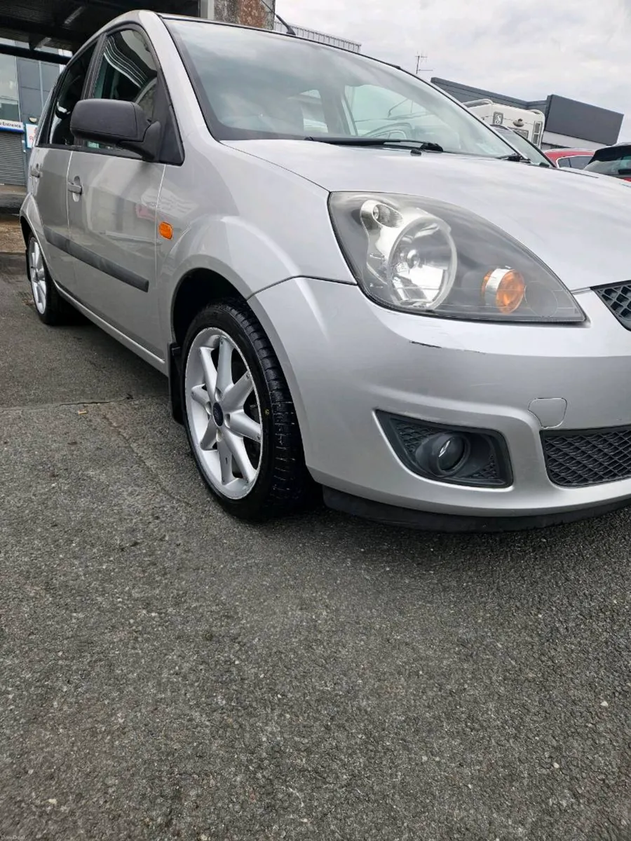Ford Fiesta - Image 2