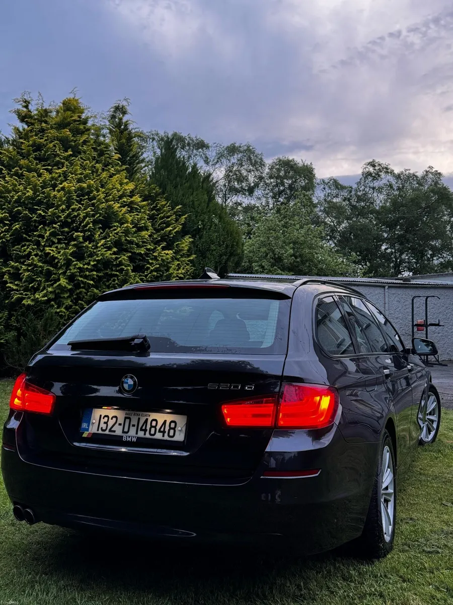 BMW 520D F11 2013 - Image 2