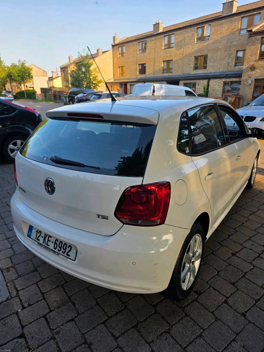 Car - Image 4