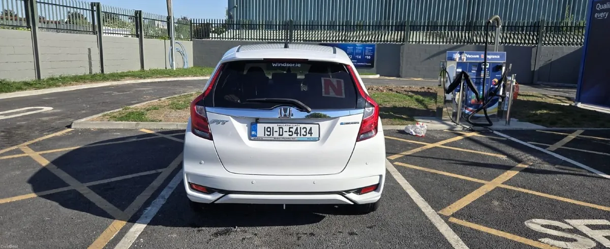 2019 Honda Fit Hybrid | Warranty Until Jul 2028 - Image 2