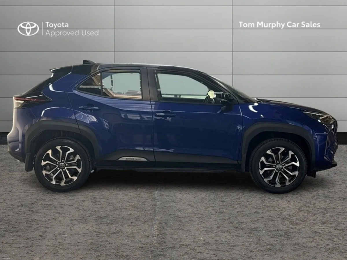 Toyota Yaris Cross LUNA SPORT HYBRID - IRISH CAR - - Image 3