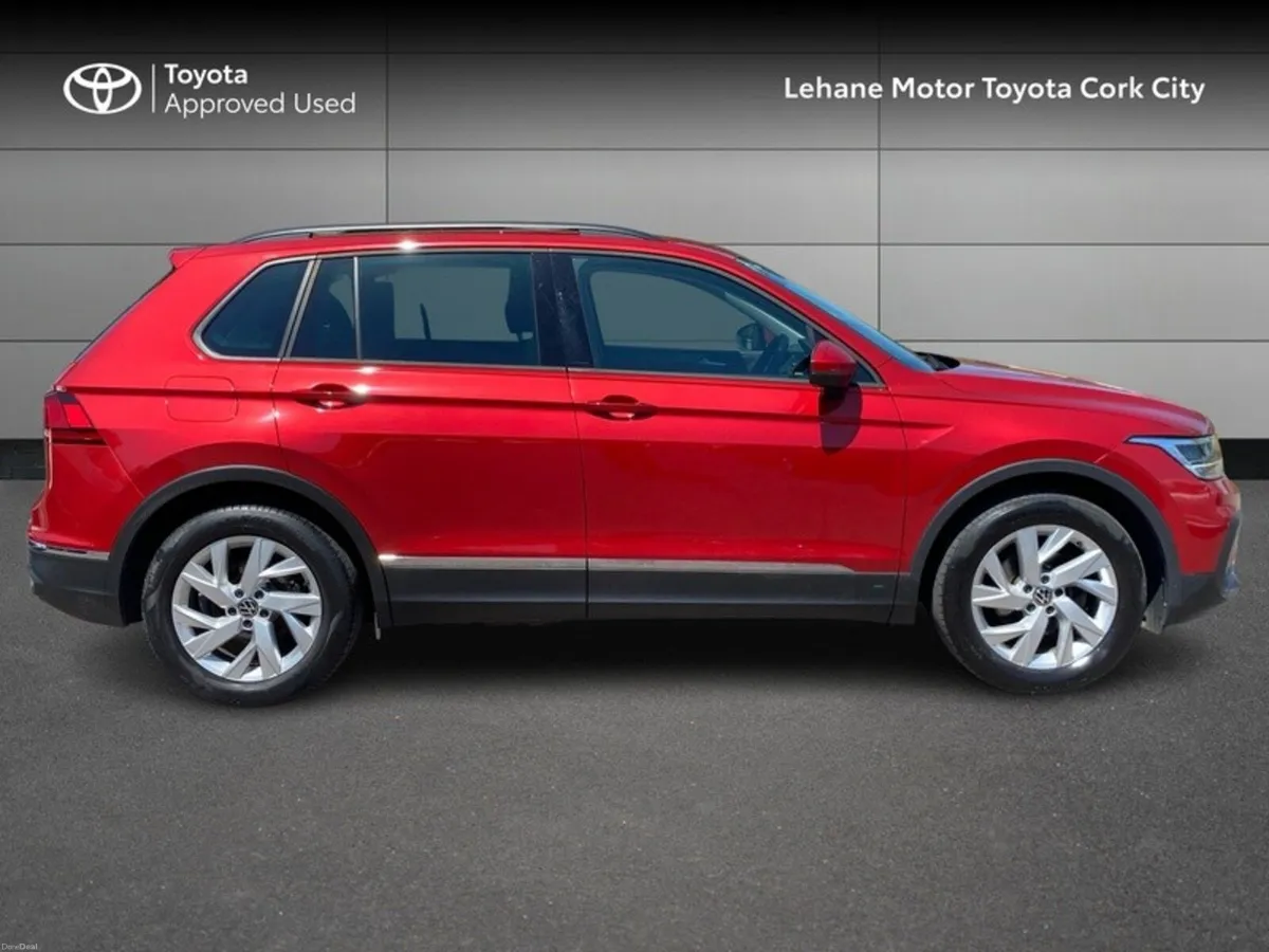 Volkswagen Tiguan LIFE 2.0 TDI MANUAL 6SPEED FWD 1 - Image 3