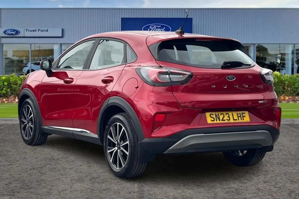 Ford Puma Titanium - Image 2