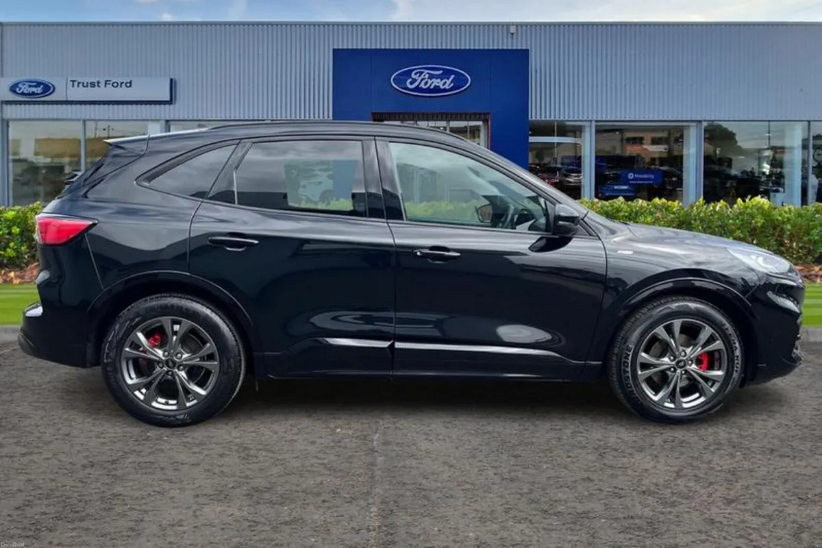 Ford Kuga ST-Line Edition - Image 3