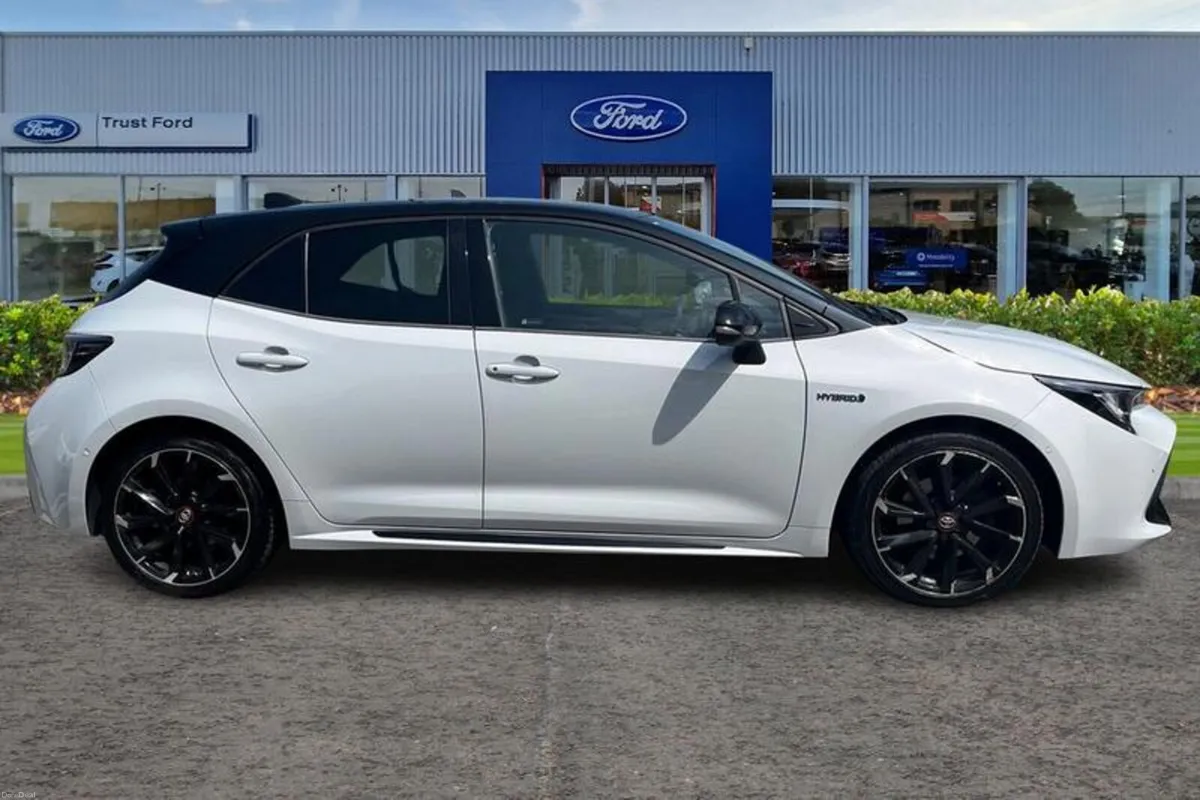 Toyota Corolla GR Sport - Image 3
