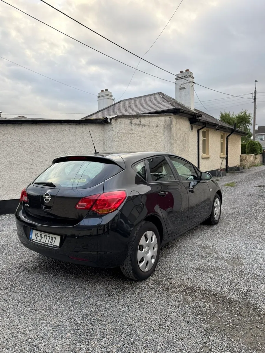 Opel Astra 2012 1.4 petrol NEW NCT 7/27 - Image 3