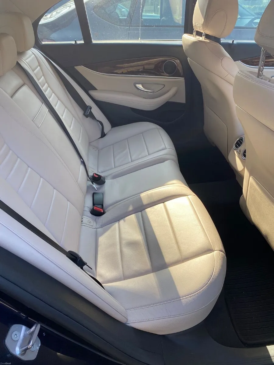 Mercedes-Benz E-Class 2017 - Image 1