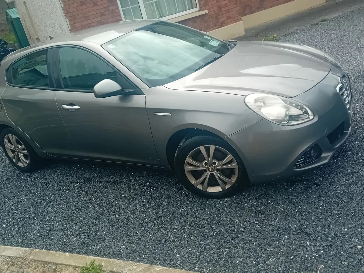 Alfa Romeo Giulietta 2012 Nct&tax - Image 3