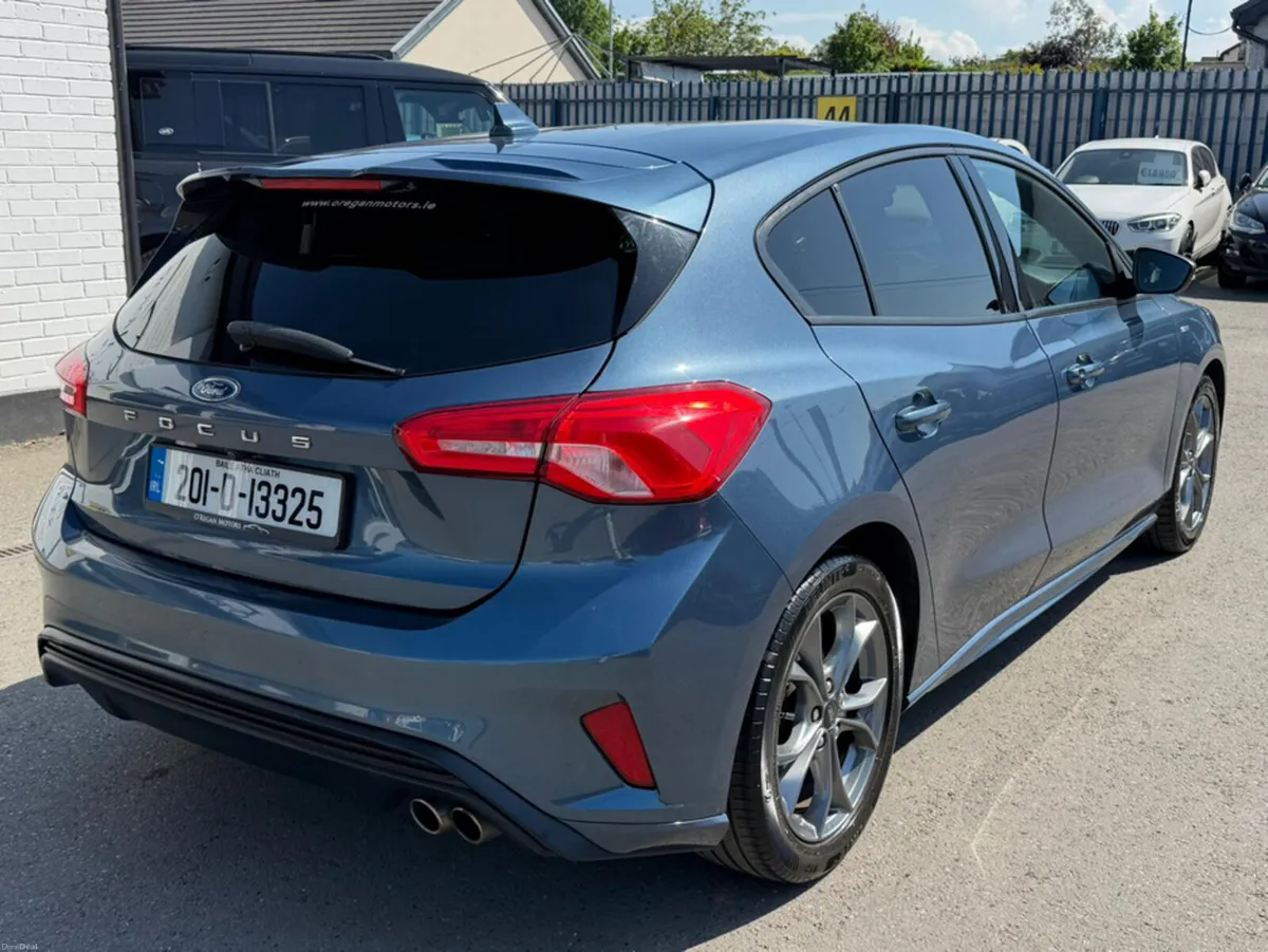 Ford Focus ST-LINE 1.5 120HP AUTO - Image 4