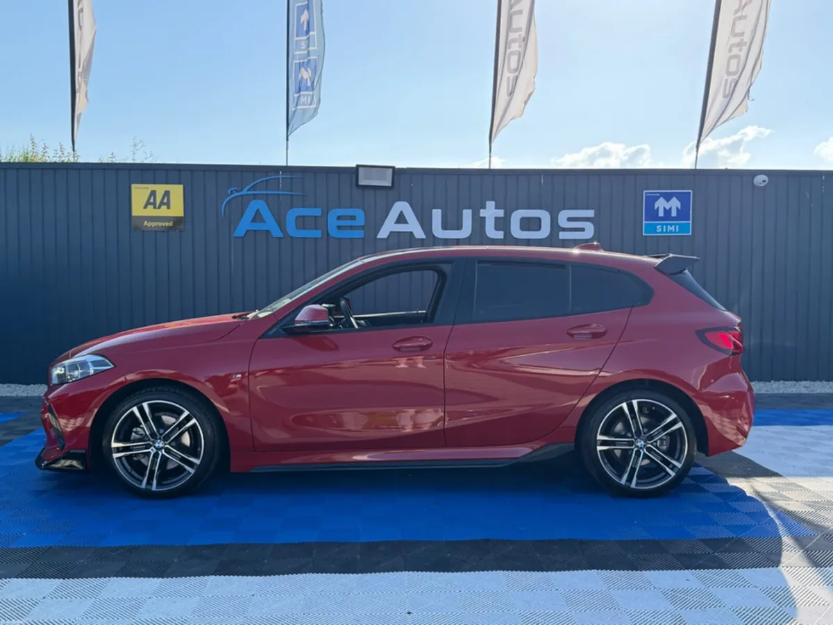 BMW 1-Series M-SPORT PRO - 2.0L DIESEL - AUTO - 12 - Image 4