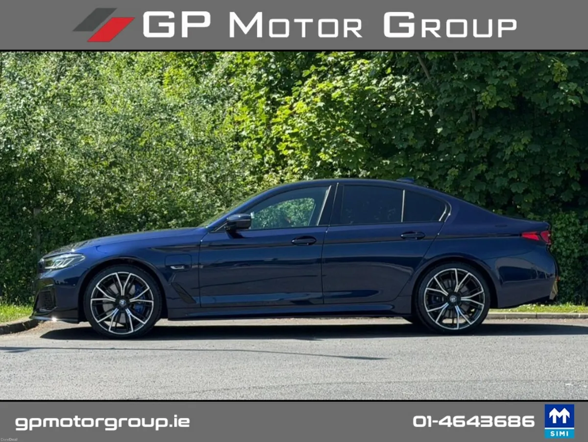 BMW 5-Series 545E XDRIVE M SPORT M PERFORMANCE *1 - Image 4