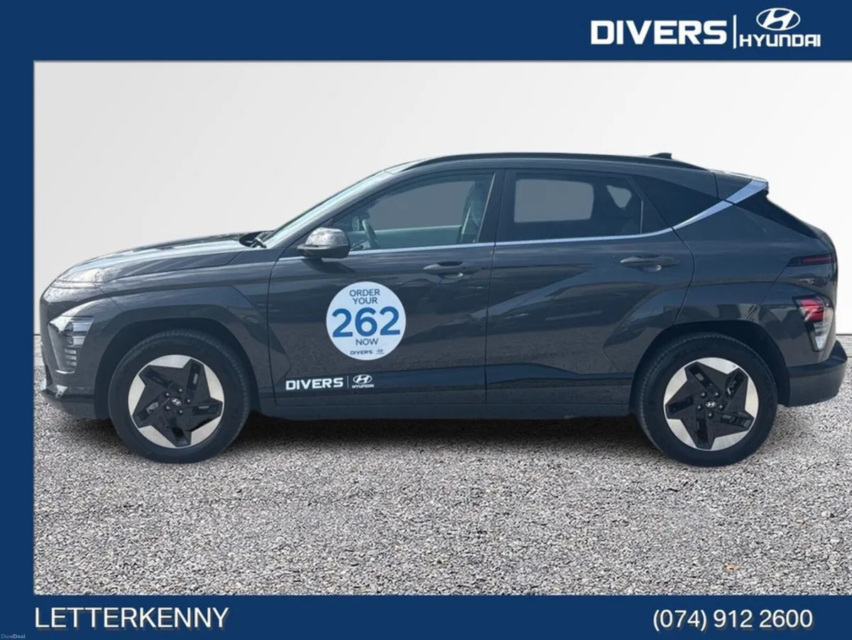 Hyundai KONA EV Platinum 65KWH Automatic - Image 5