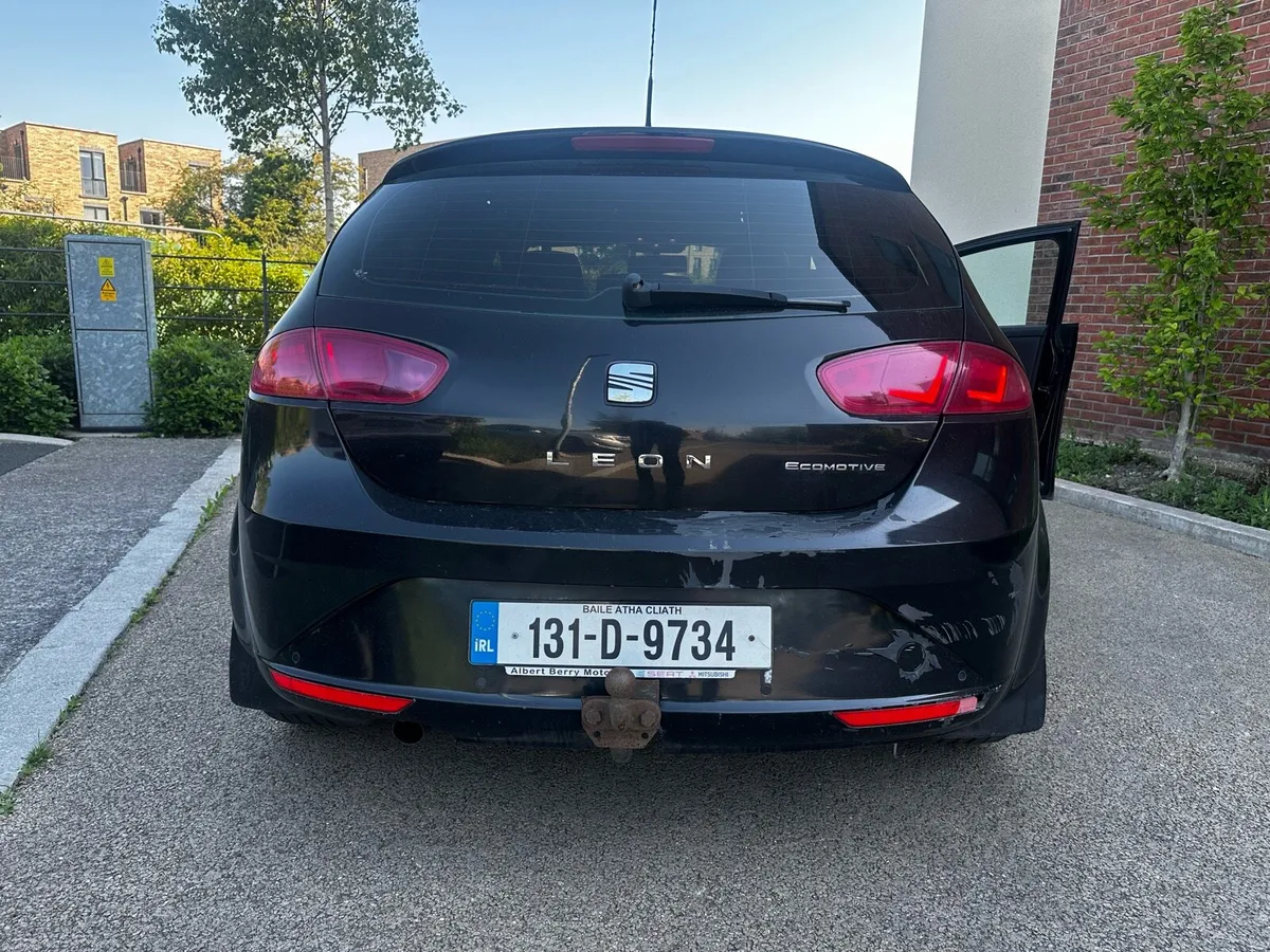 Seat Leon 2013 1.6 Diesel - Image 2
