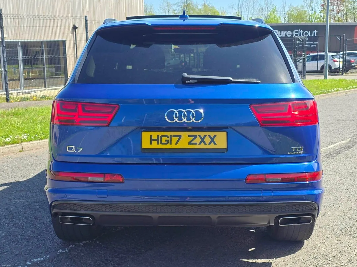Audi Q7 S Line Quattro 7 seater pan Roof stunning - Image 3