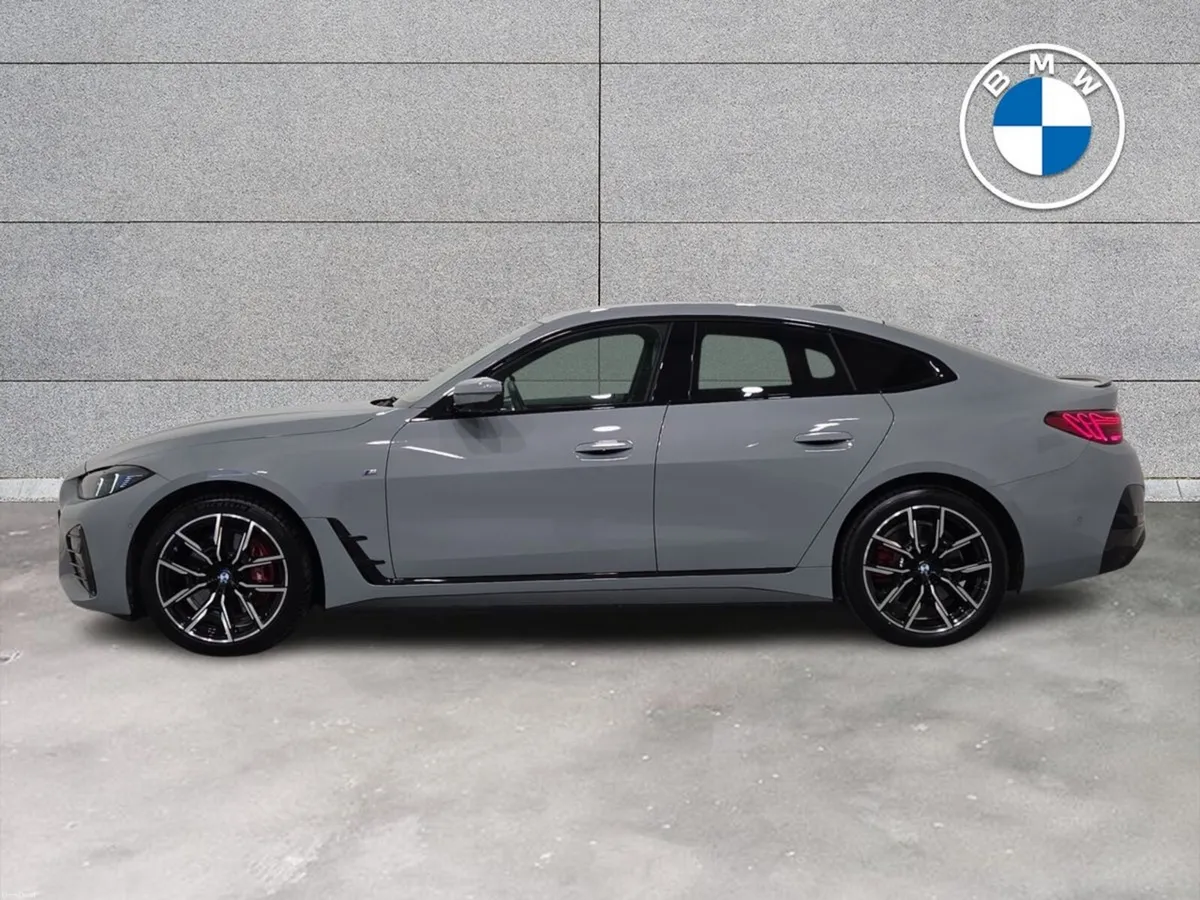 BMW i4 eDrive35 M Sport - Image 4