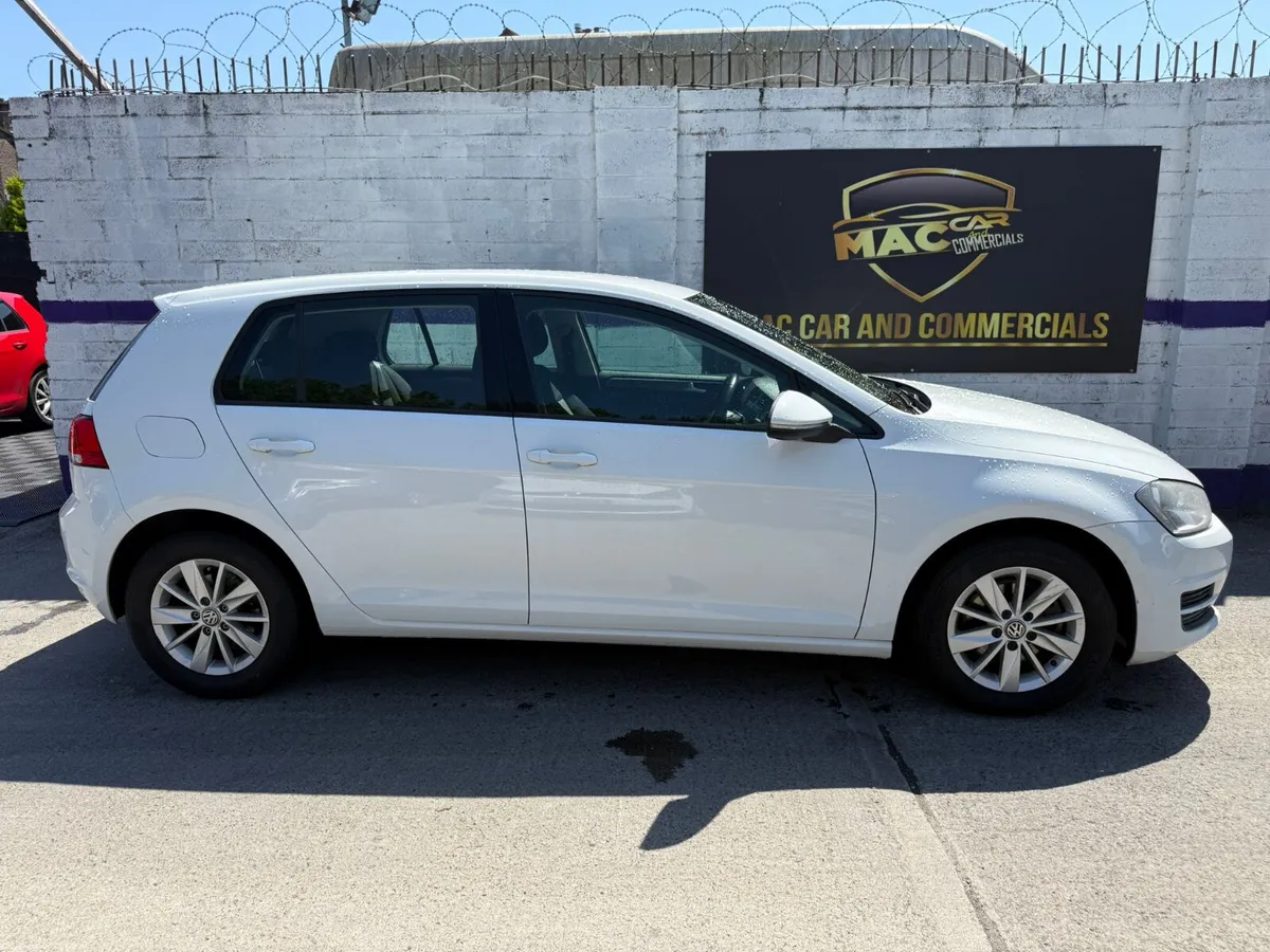 Volkswagen Golf 2014 - Image 4