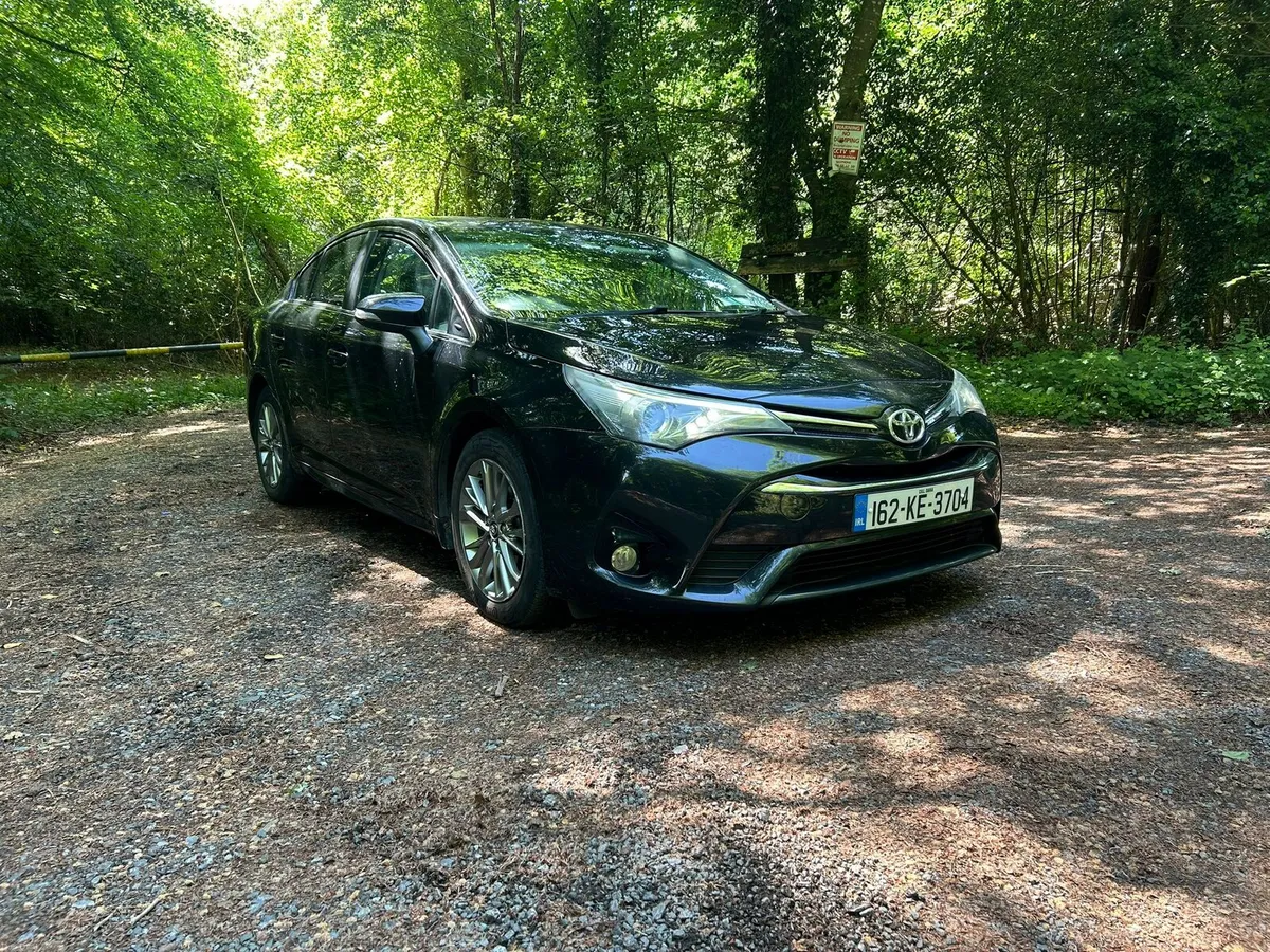Toyato Avensis - Image 2