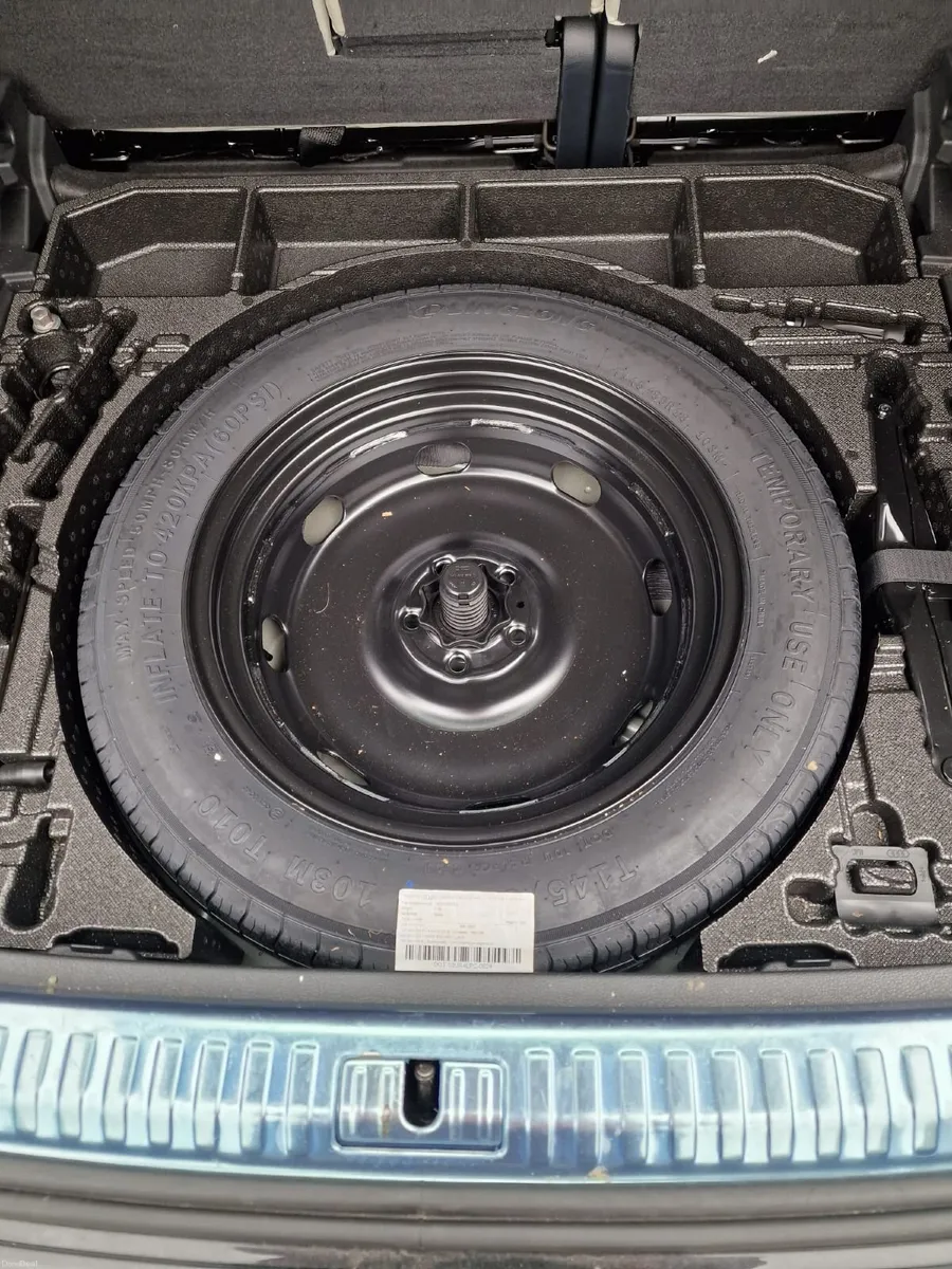 Audi Q3 2024 - Image 4