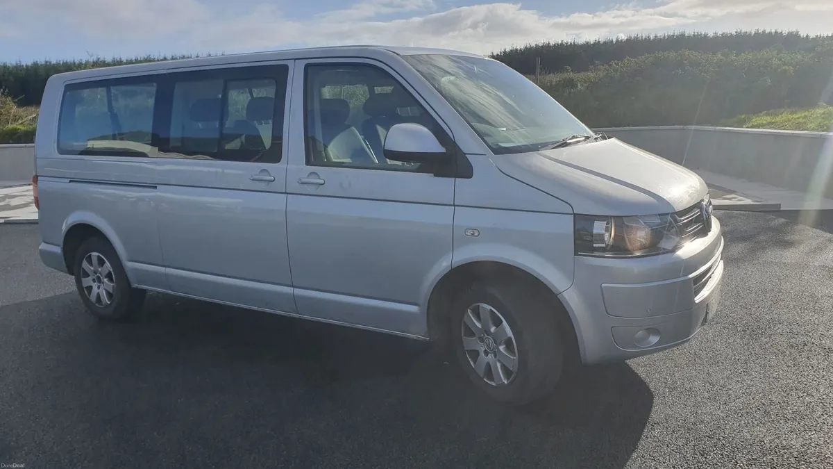 Volkswagen Transporter 2011 (Passanger 9 seater) - Image 1