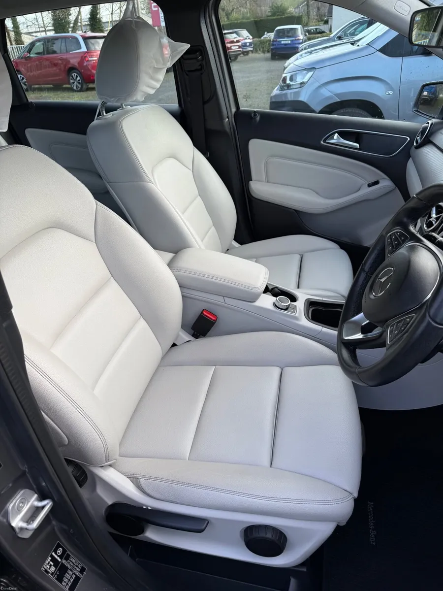 Mercedes-Benz B-Class 2018 - Image 3