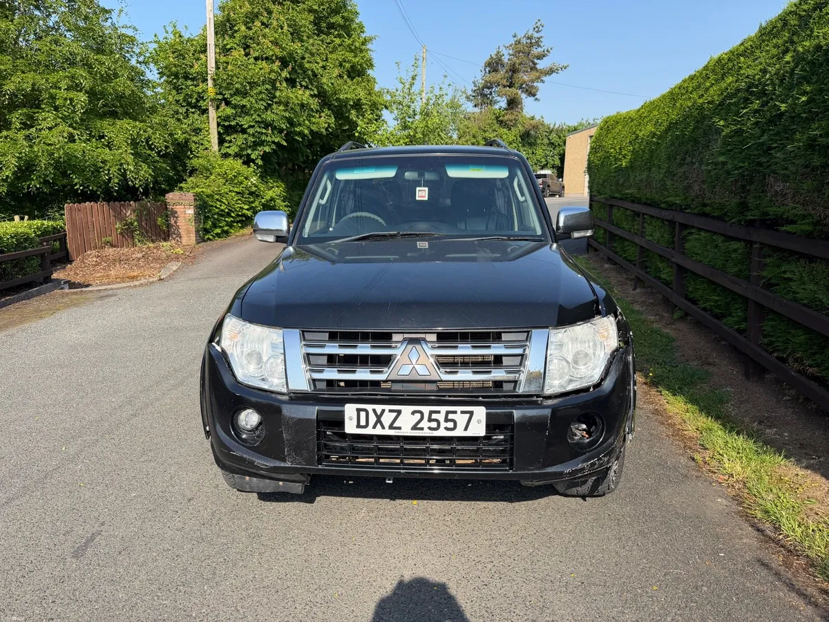 2012 Mitsubishi Shogun 3.2 DID Auto - Ex Farm - Image 2